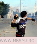 tunis1_0.jpg (42 KB)