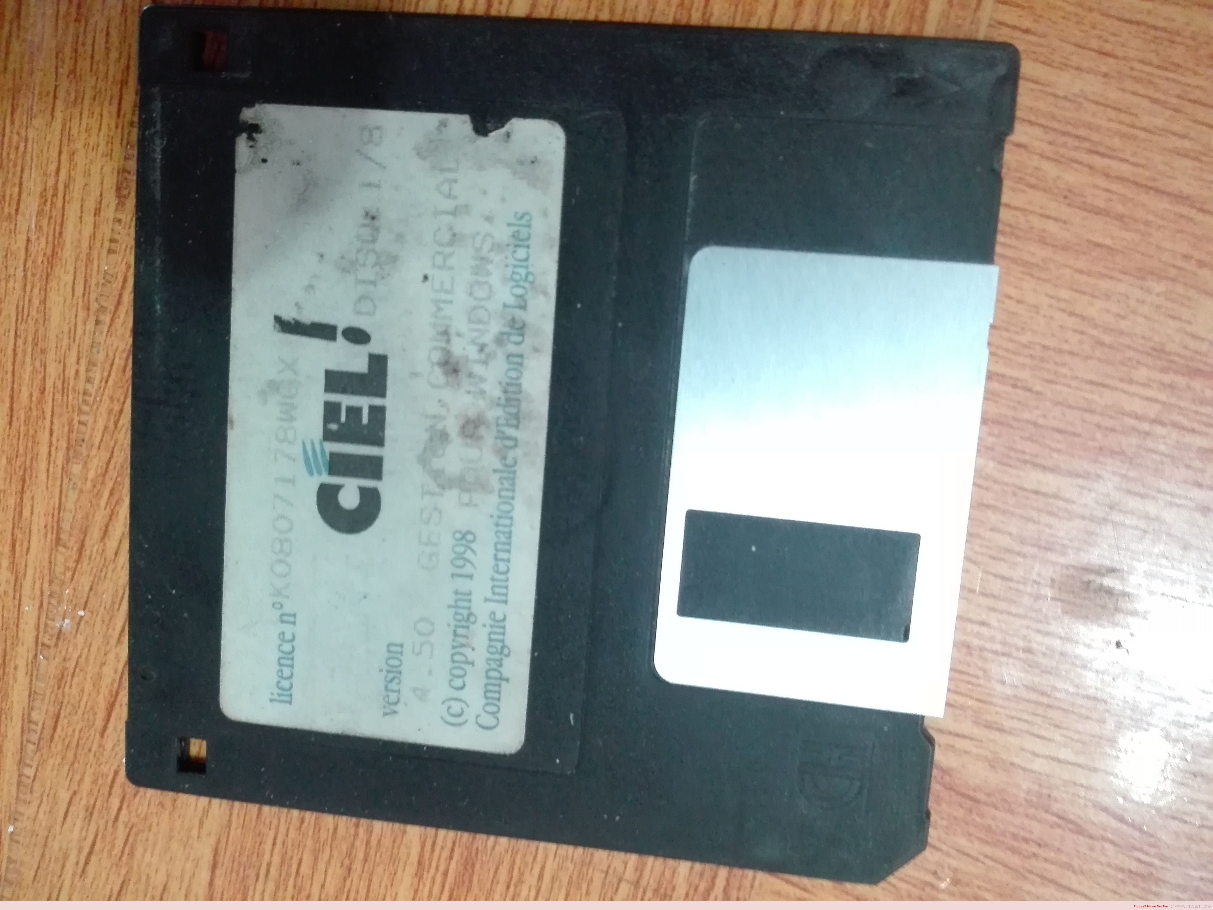 Mbsm Pro 1998 La Premiere Foie Je Touche Une Disquette Pc Et J Installe Un Logiciel Mbsm Dot Pro